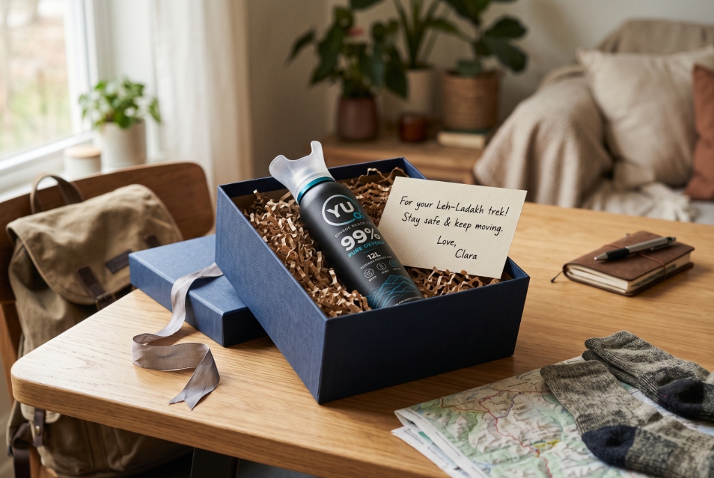 Gift box with YU 12L Canister and handwritten card for Leh-Ladakh trek